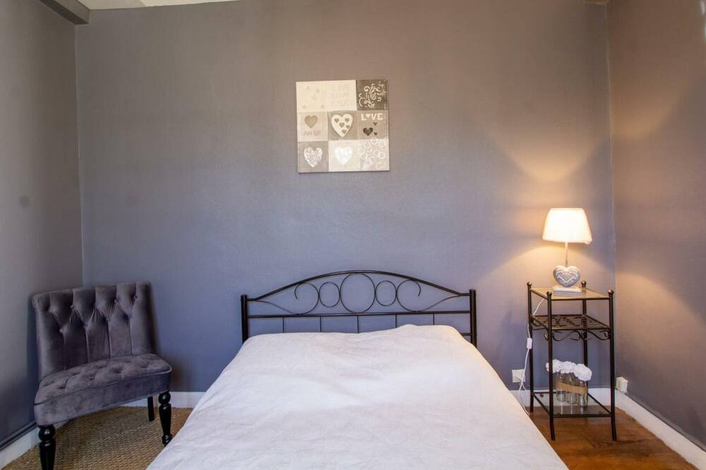 Photo of Bedroom in Bourdeilles