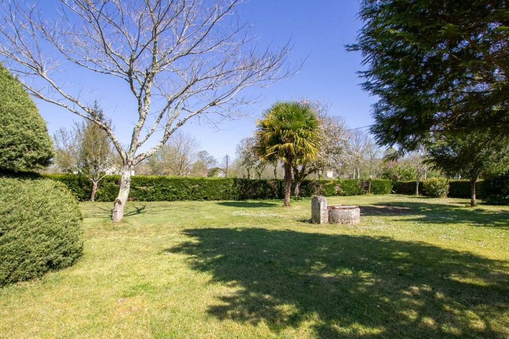 Photo of Outdoor in Bourdeilles