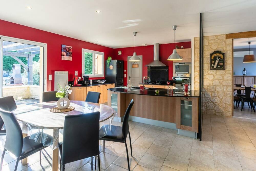 Photo of Kitchen in Saint-Cybranet