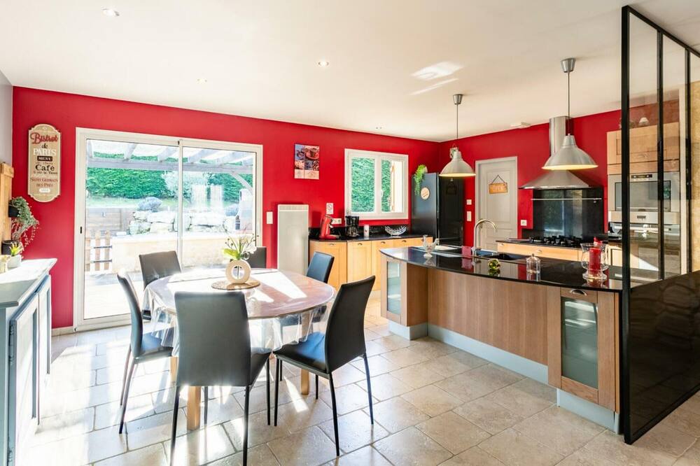 Photo of Kitchen in Saint-Cybranet