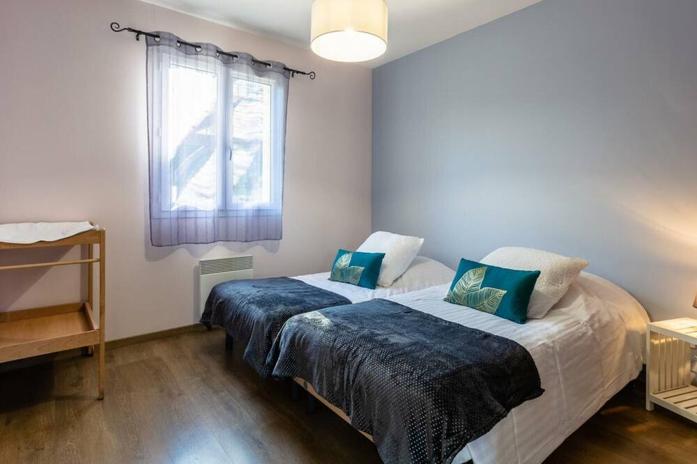 Photo of Bedroom in Saint-Cybranet