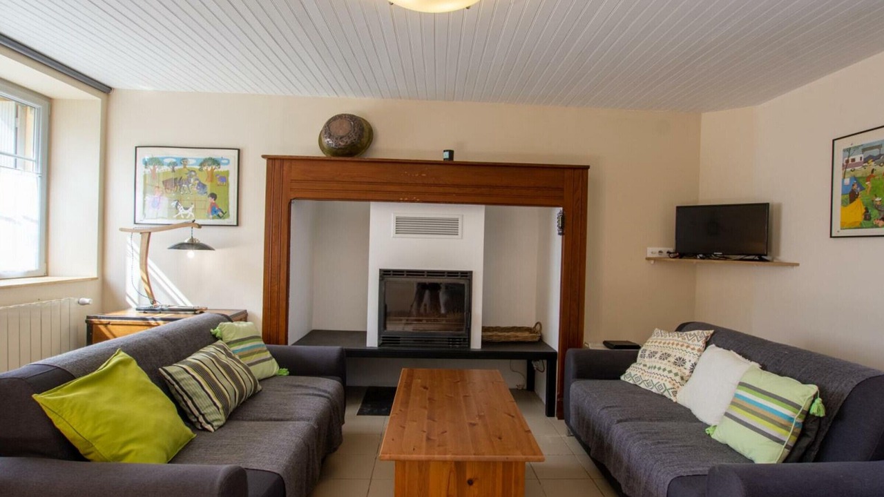 Photo of Livingroom in Coulaures