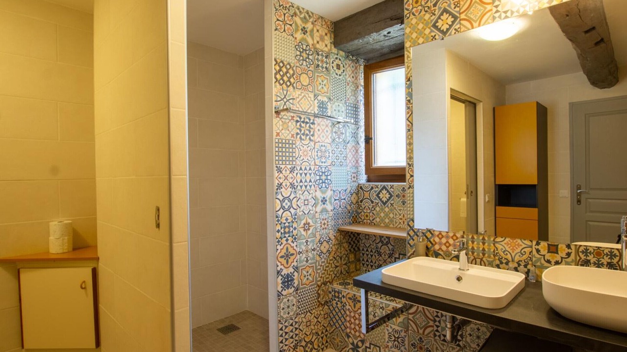 Photo of Bathroom in Saint-Laurent-des-Batons