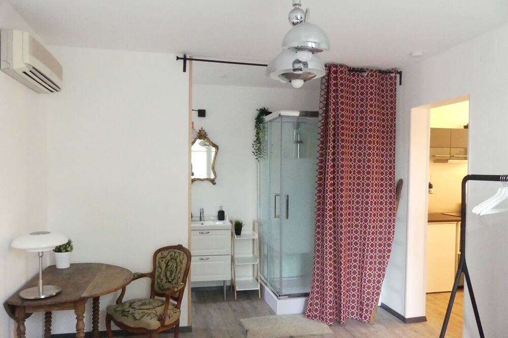 Photo of Bedroom in Mont-de-Marsan