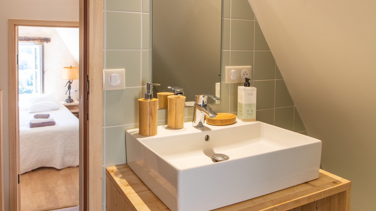 Photo of Bathroom in Beynac-et-Cazenac