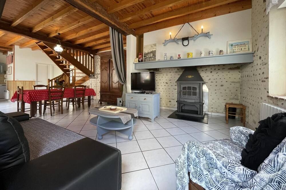 Photo of Livingroom in Casteide-Cami