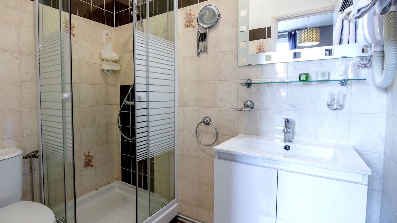 Photo of Bathroom in Brax
