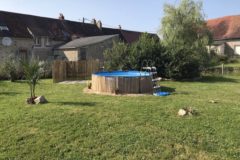 Photo of Outdoor in Lussac-Les-Eglises