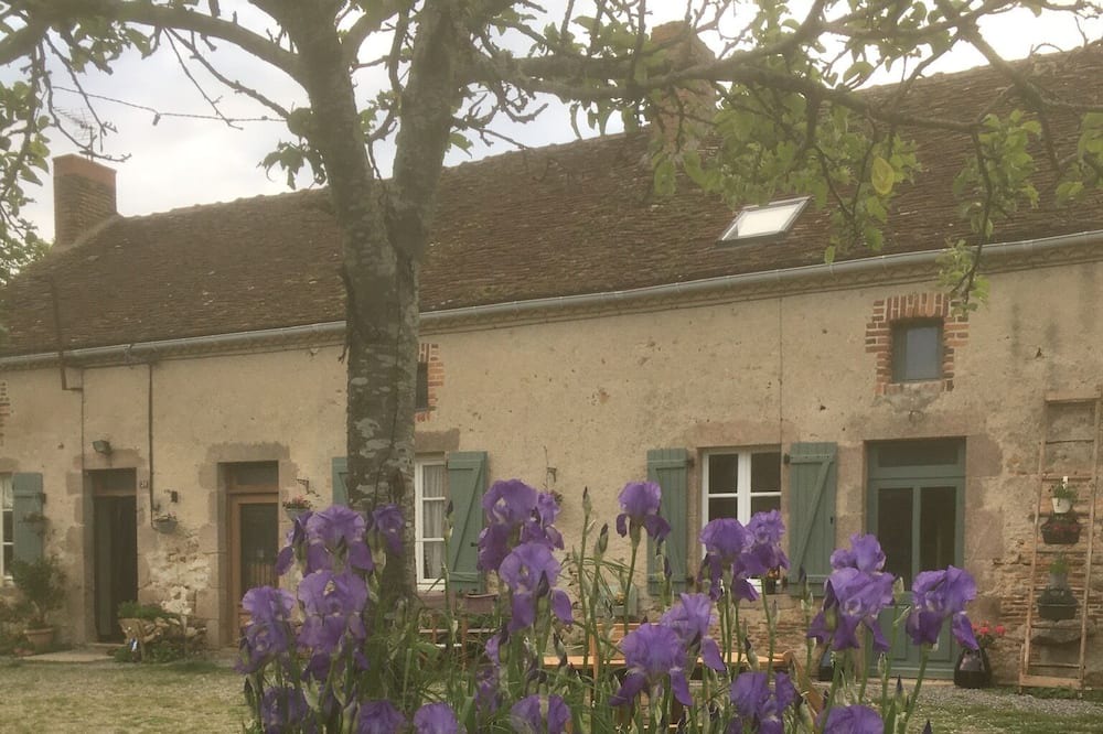 Photo of Outdoor in Lussac-Les-Eglises