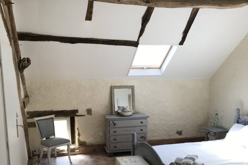 Photo of Bedroom in Lussac-Les-Eglises