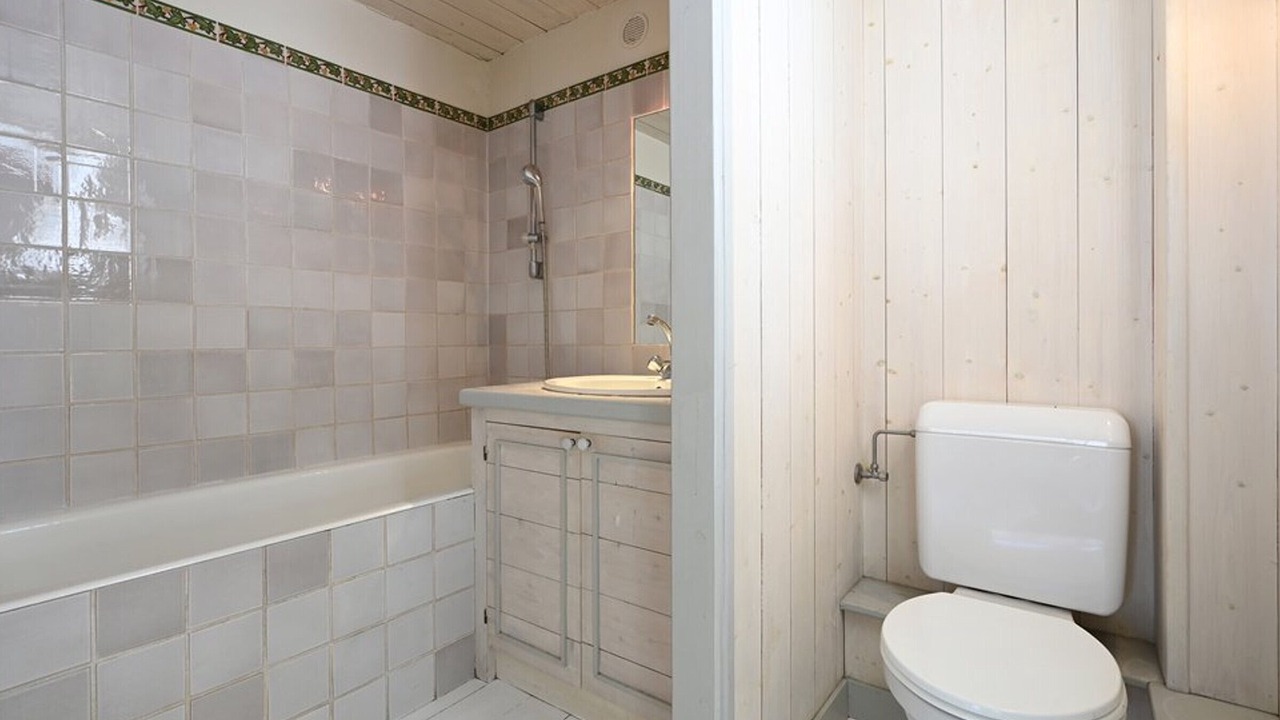 Photo of Bathroom in Les Portes-en-Re