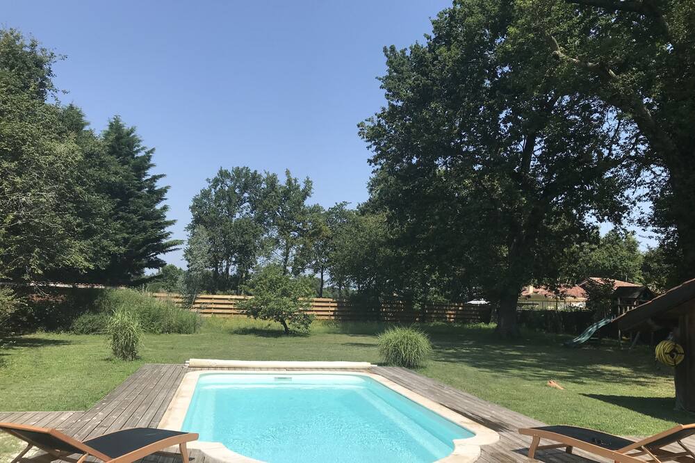 Photo of Outdoor in Luglon