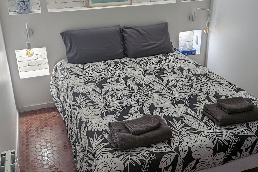 Photo of Bedroom in Lormont