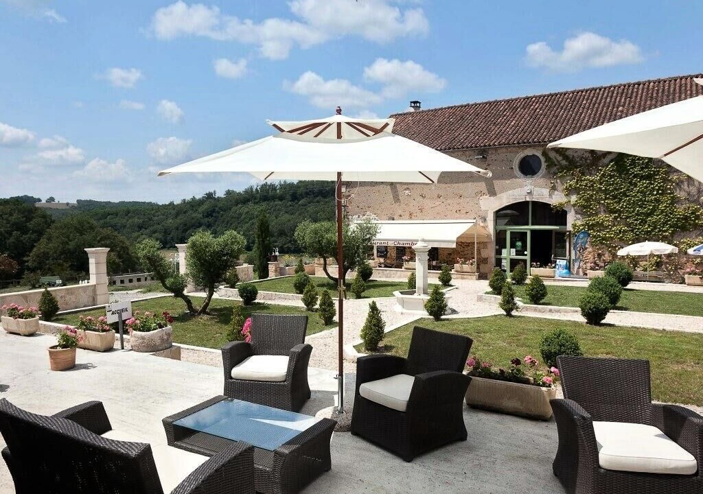 Photo of Patio Balcony in Eymouthiers