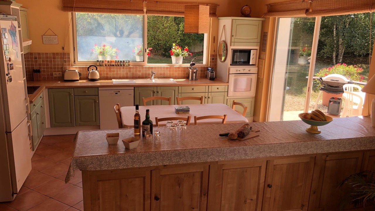 Photo of Kitchen in LHoumeau