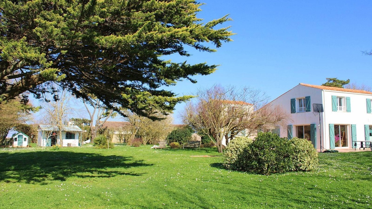 Photo of Outdoor in LHoumeau