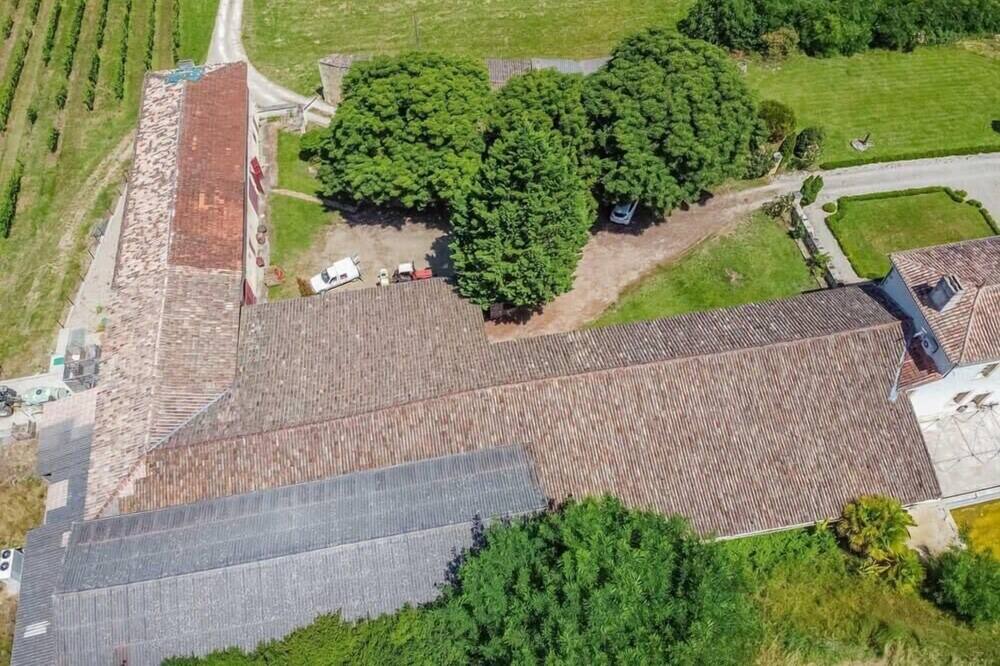 Photo of Outdoor in Saint-Pey-de-Castets
