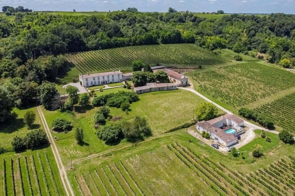 Photo of Outdoor in Saint-Pey-de-Castets