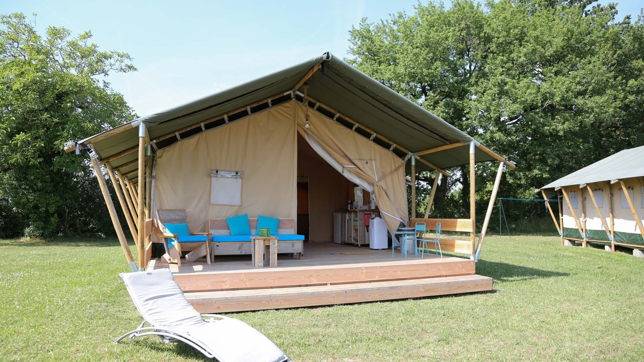 Photo of Outdoor in Jayac