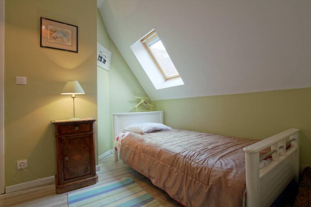 Photo of Bedroom in Borce