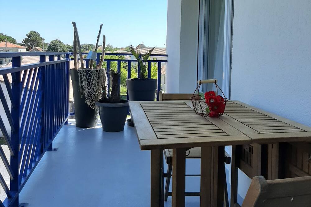Photo of Patio Balcony in Gujan-Mestras