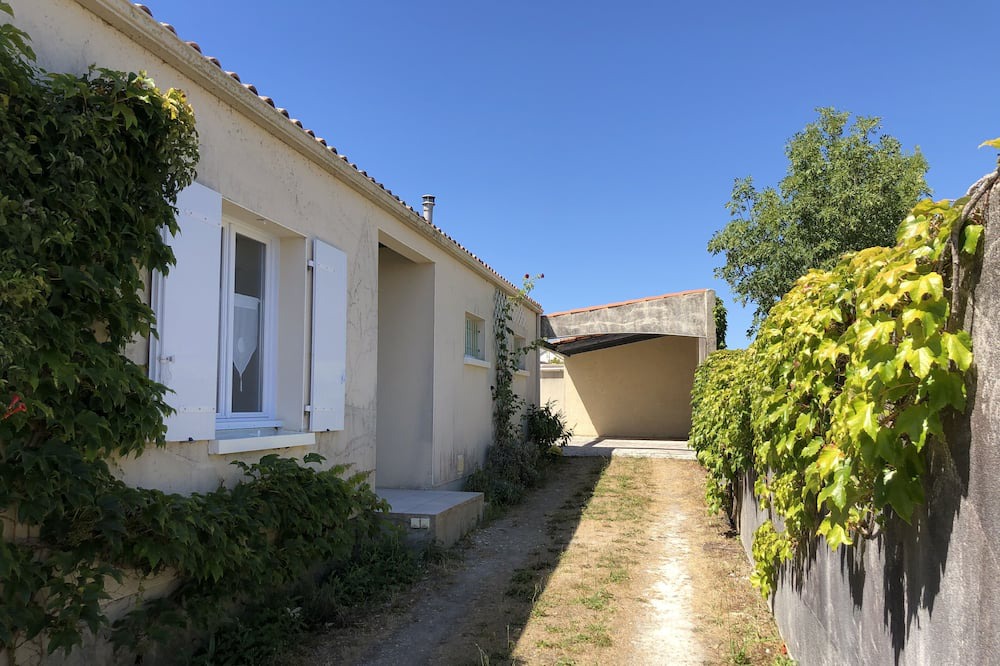 Photo of Outdoor in Le Chateau-d'Oleron