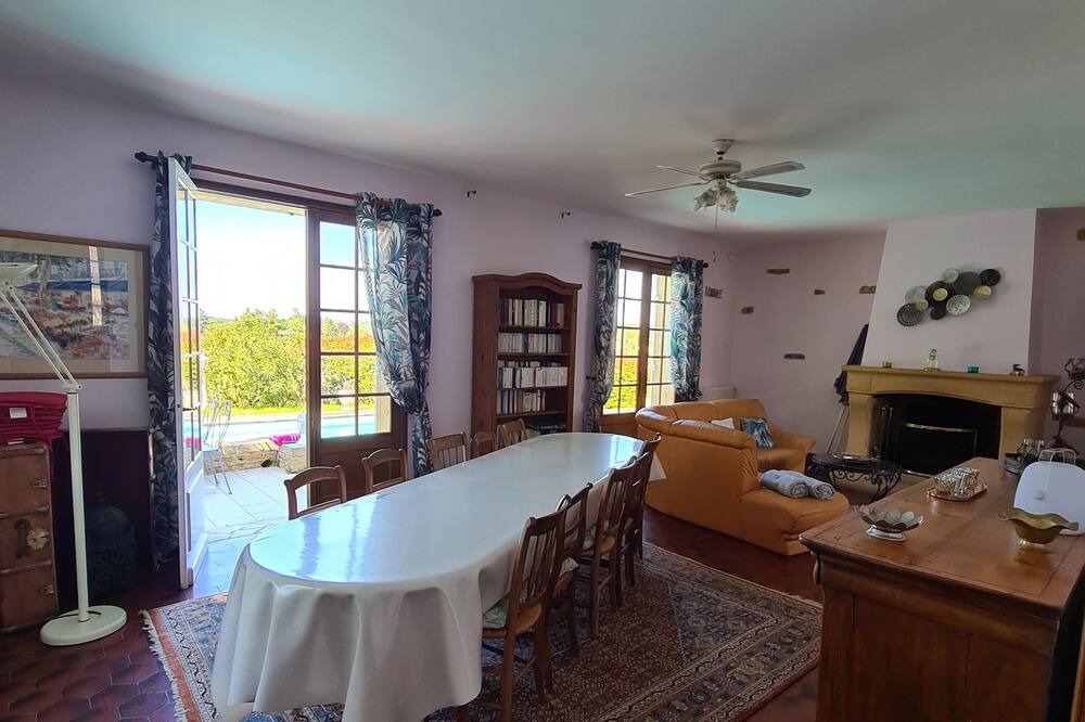 Photo of Kitchen in Lalinde