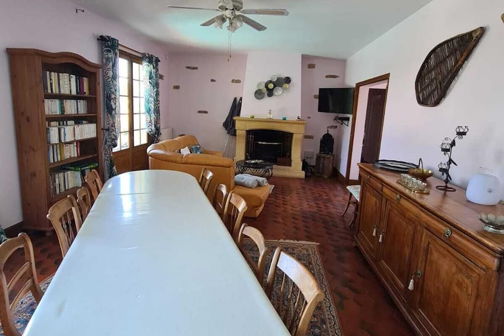 Photo of Bedroom in Lalinde