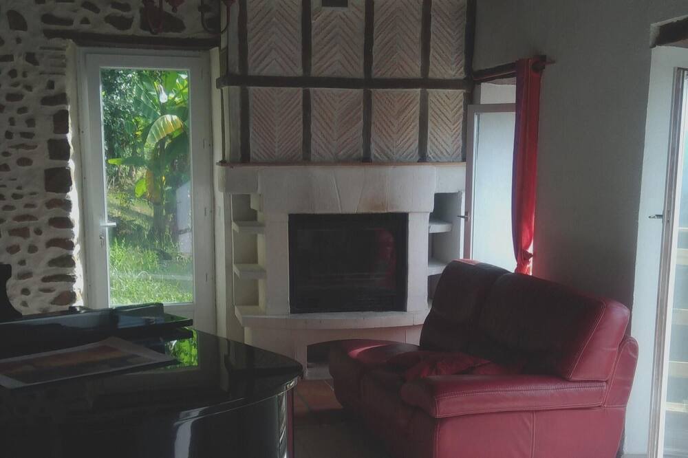 Photo of Livingroom in Gan