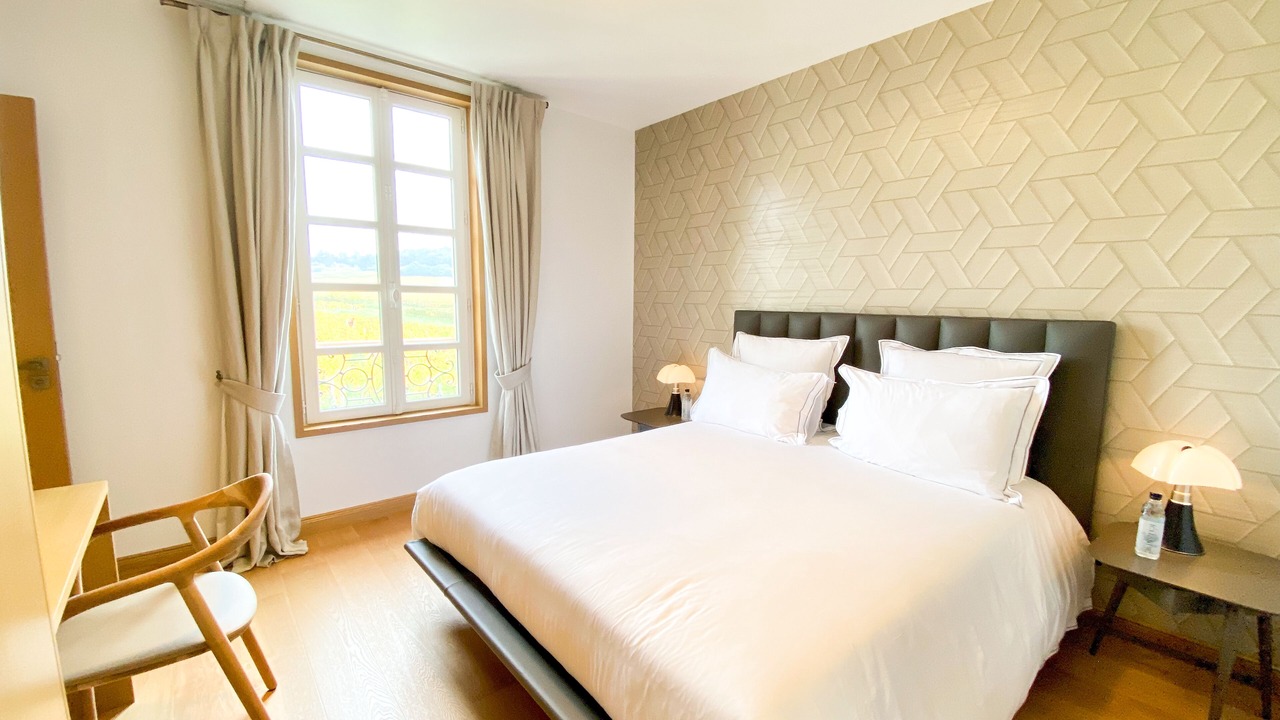 Photo of Bedroom in Robins Bay