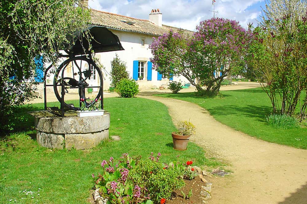 Photo of Others in Saint-Vincent-la-Chatre