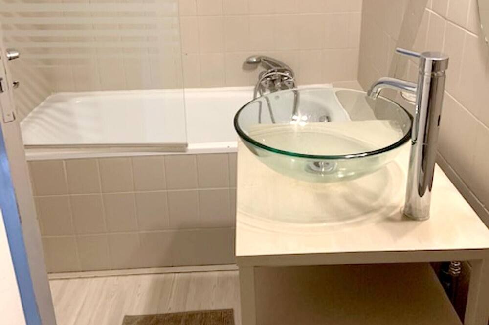 Photo of Bathroom in Haut-de-Bosdarros