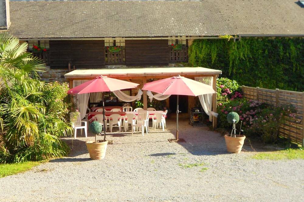 Photo of Others in Haut-de-Bosdarros