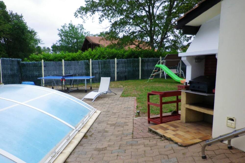 Photo of Outdoor in Escource