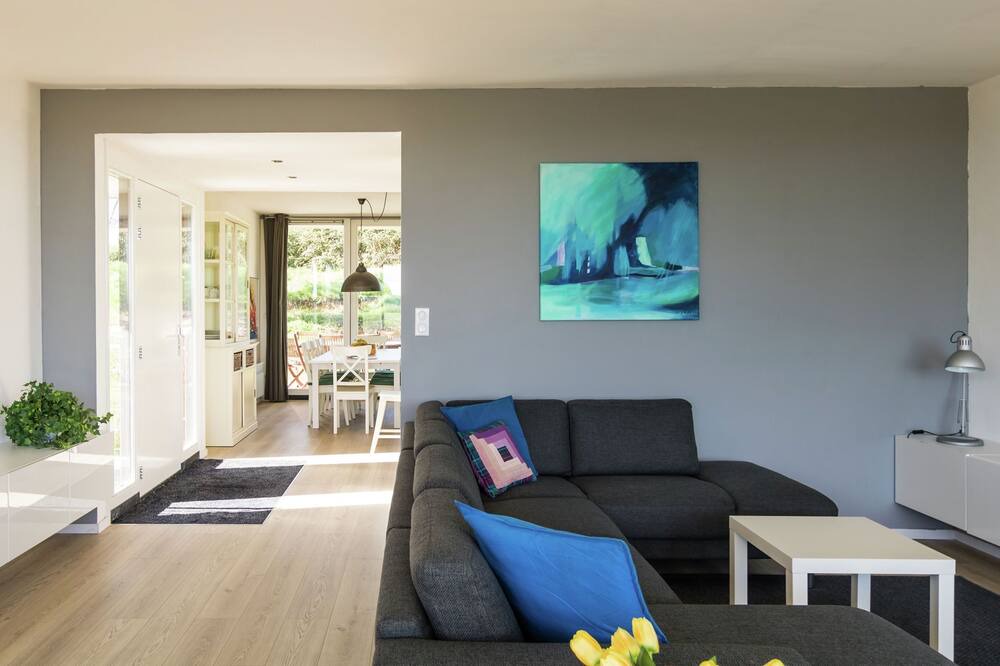 Photo of Livingroom in Limeyrat