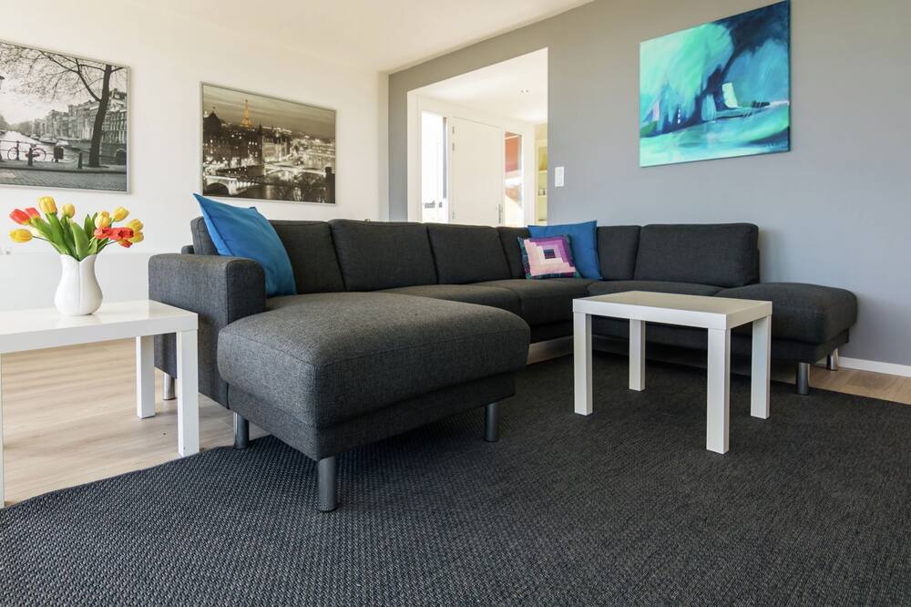 Photo of Livingroom in Limeyrat