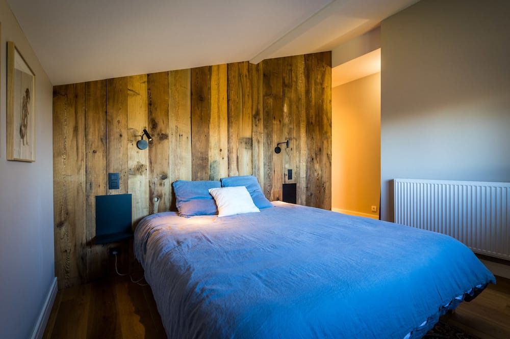 Photo of Bedroom in Arbonne