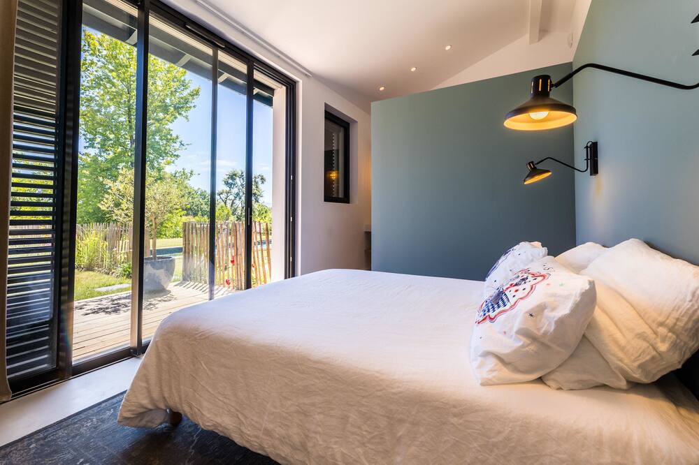 Photo of Bedroom in Arbonne