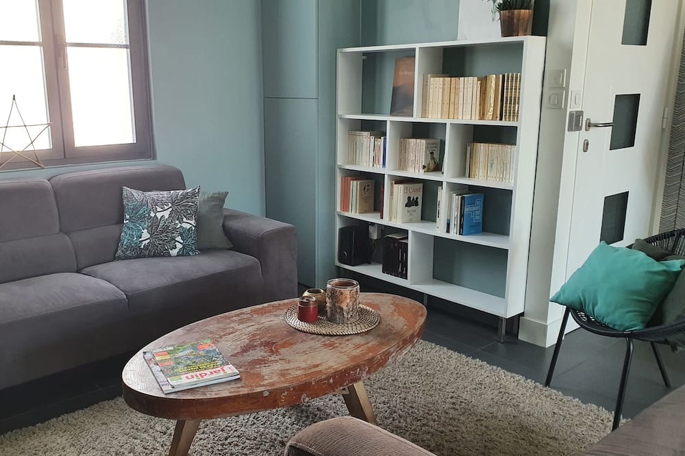 Photo of Livingroom in Talence