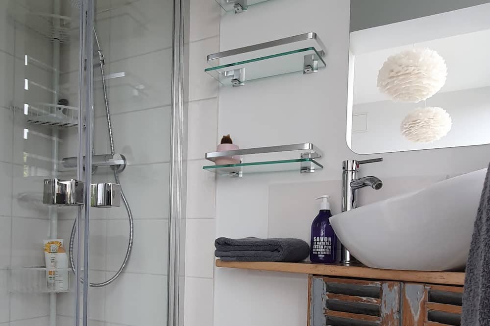Photo of Bathroom in Talence