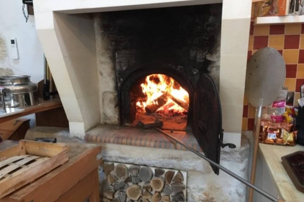 Photo of Livingroom in Lorignac
