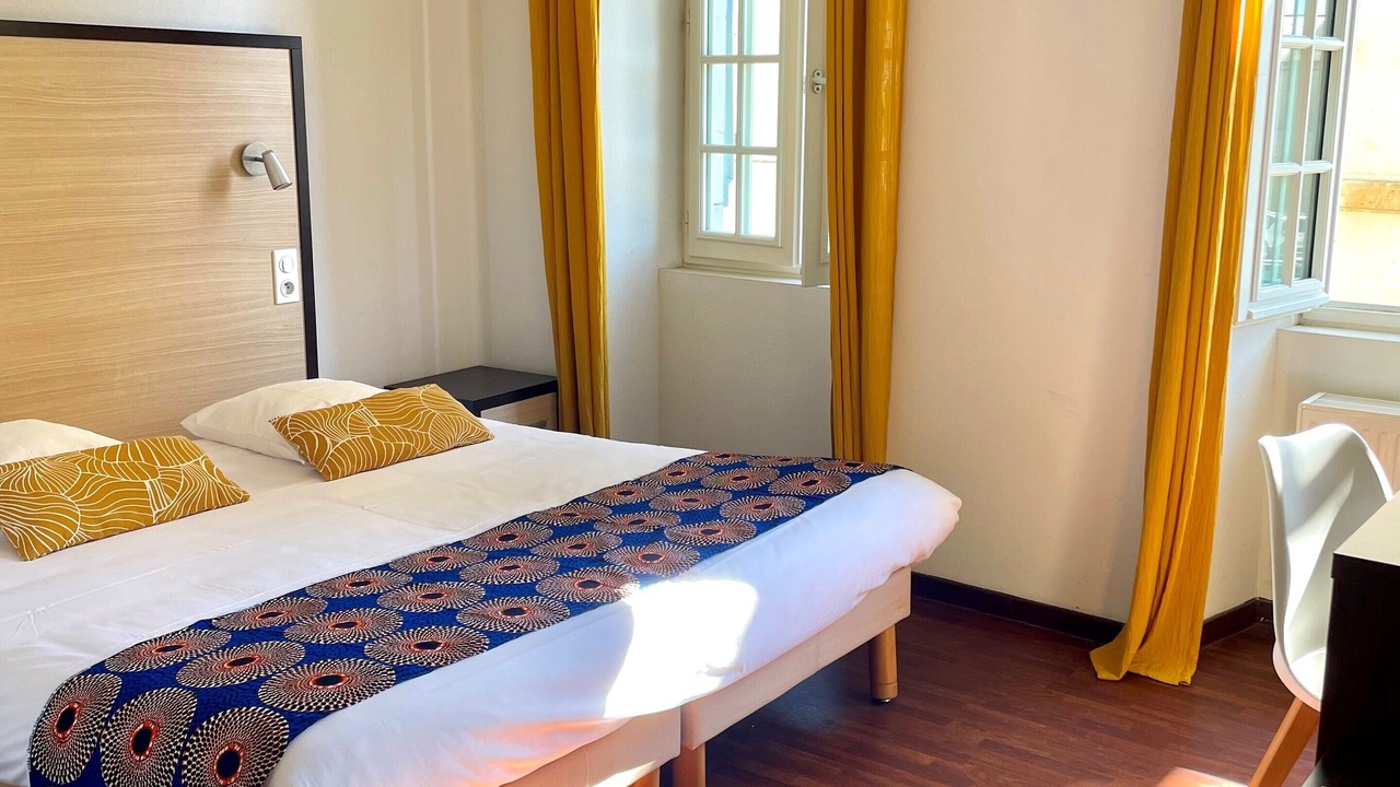 Photo of Bedroom in Navarrenx