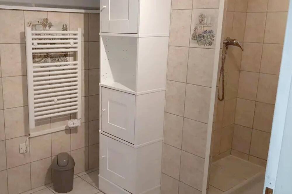 Photo of Bathroom in Begadan