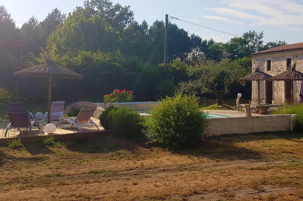 Photo of Outdoor in Bussac-Foret
