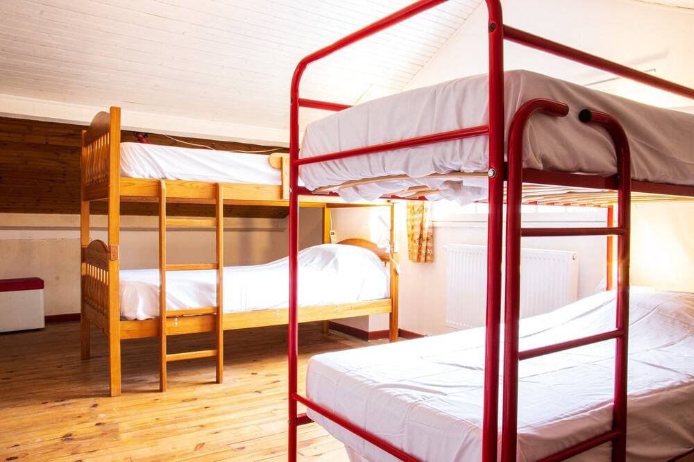 Photo of Bedroom in Migne-Auxances