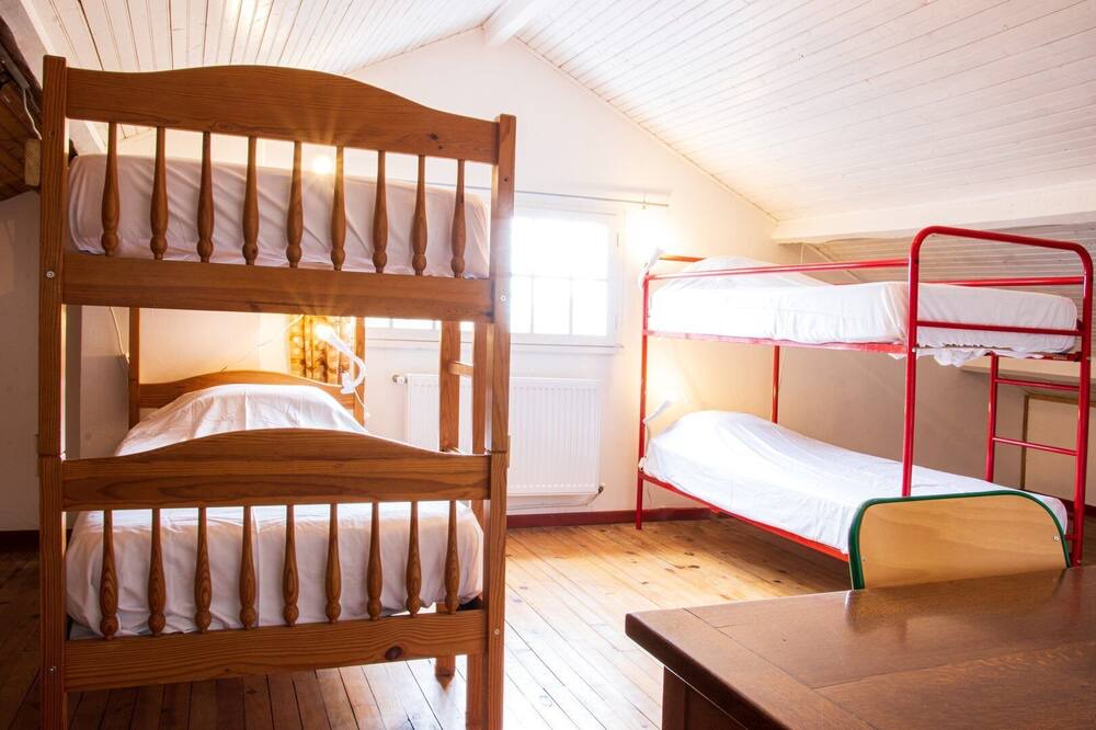 Photo of Bedroom in Migne-Auxances