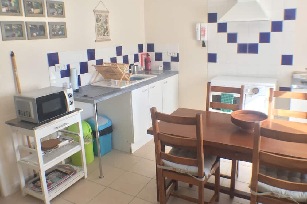 Photo of Kitchen in Saint-Sulpice-de-Cognac
