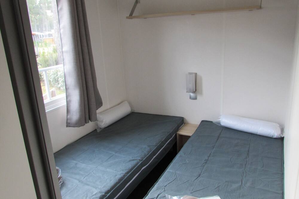 Photo of Bedroom in Vendays-Montalivet