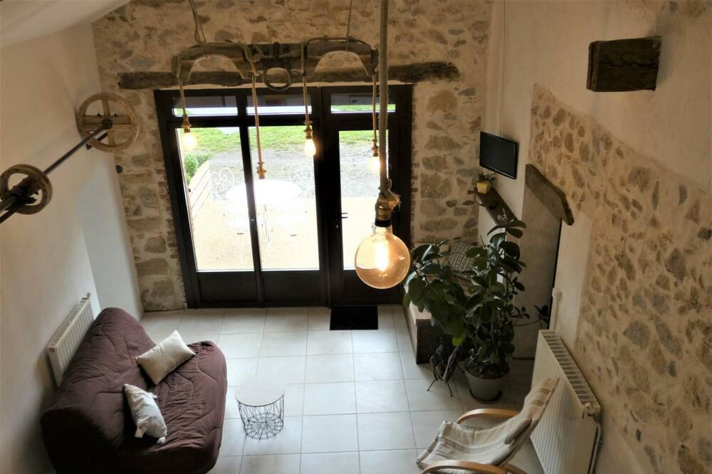 Photo of Livingroom in Saint-Lon-les-Mines