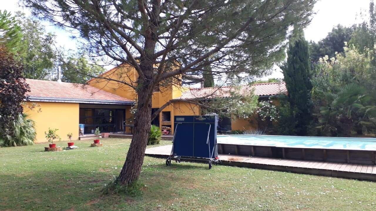 Photo of Outdoor in Niortais